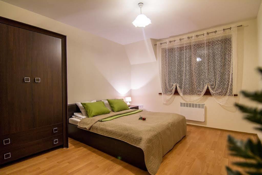 Apart4You Apartamenty Boruta Закопане Екстериор снимка